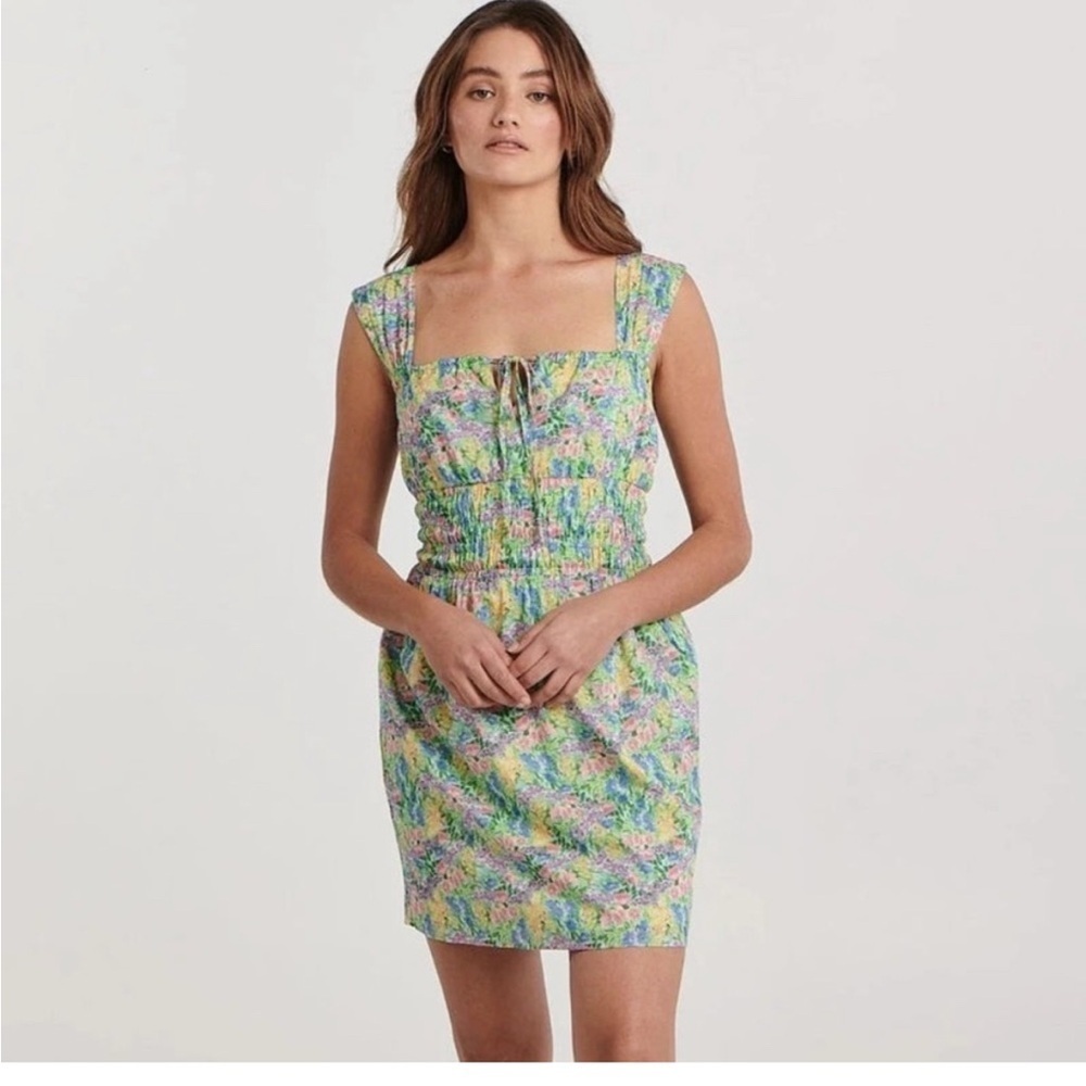 NWT Charlie Holiday Riley Mini Floral Dress Size 8